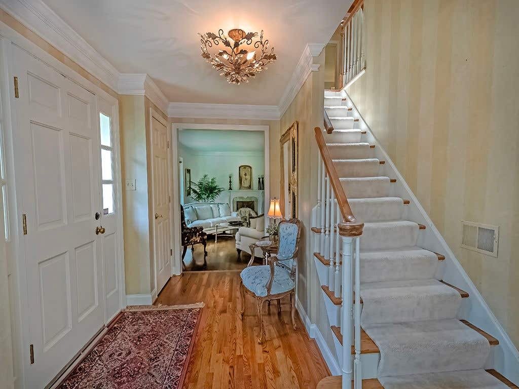 House in Upper Saint Clair, Pennsylvania, United States 2 - 18684499
