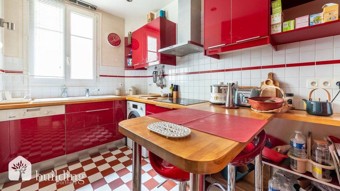 Apartment in Pereire-Malesherbes, Paris 17e Arrondissement, Paris 1 - 18680853