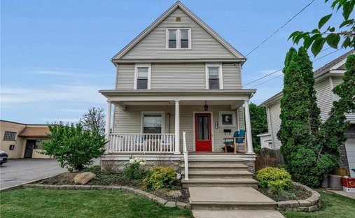 House in Amherst, New York, United States 1