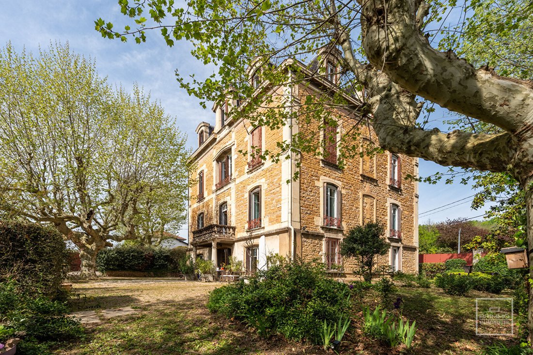 Apartamento en Centro Bourg, Neuville-sur-Saône, Francia 3 - 18682469