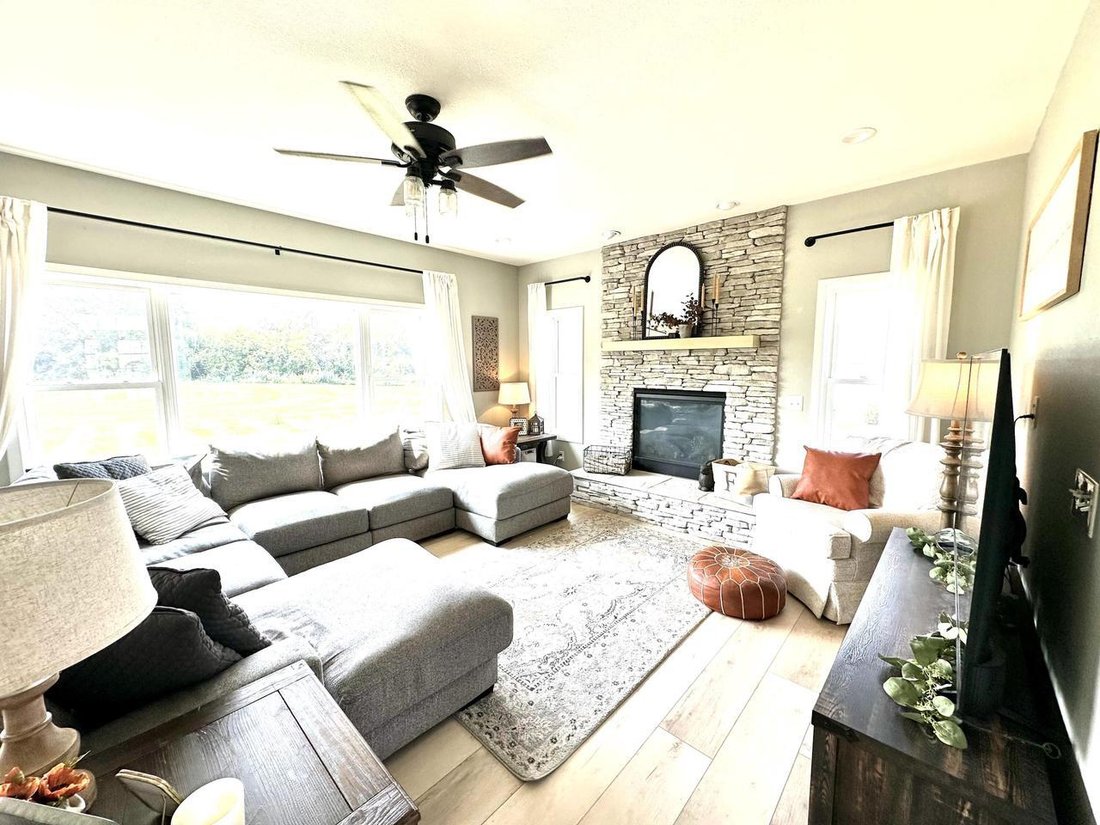 House in Lauderdale Lakes, Wisconsin, United States 2 - 18680455