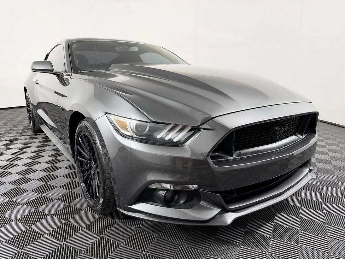 Coupe in Lynnwood, WA, United States 5 - 18683914