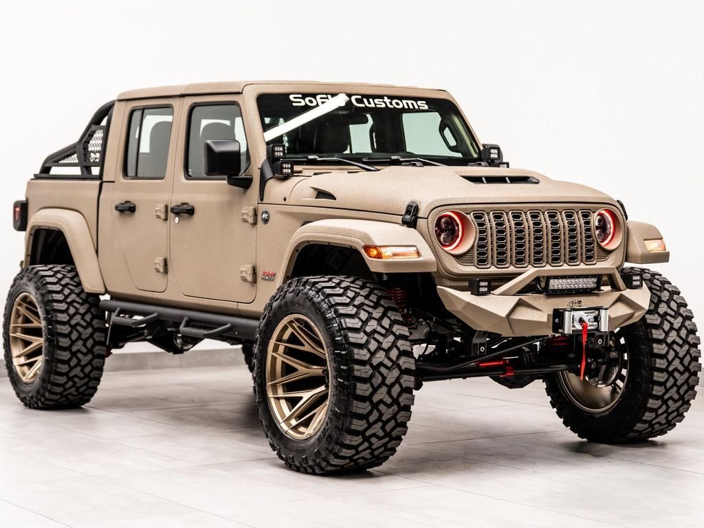 Jeep Gladiator 4X4 in Fort Lauderdale, FL, United States 4 - 18388549