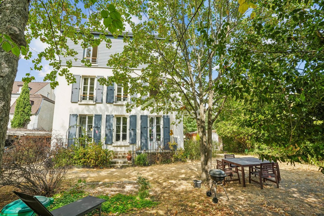 House in Plateau-Grèves-Europe-Gare du Stade-Fossés Jean, Colombes, France 1 - 18648534