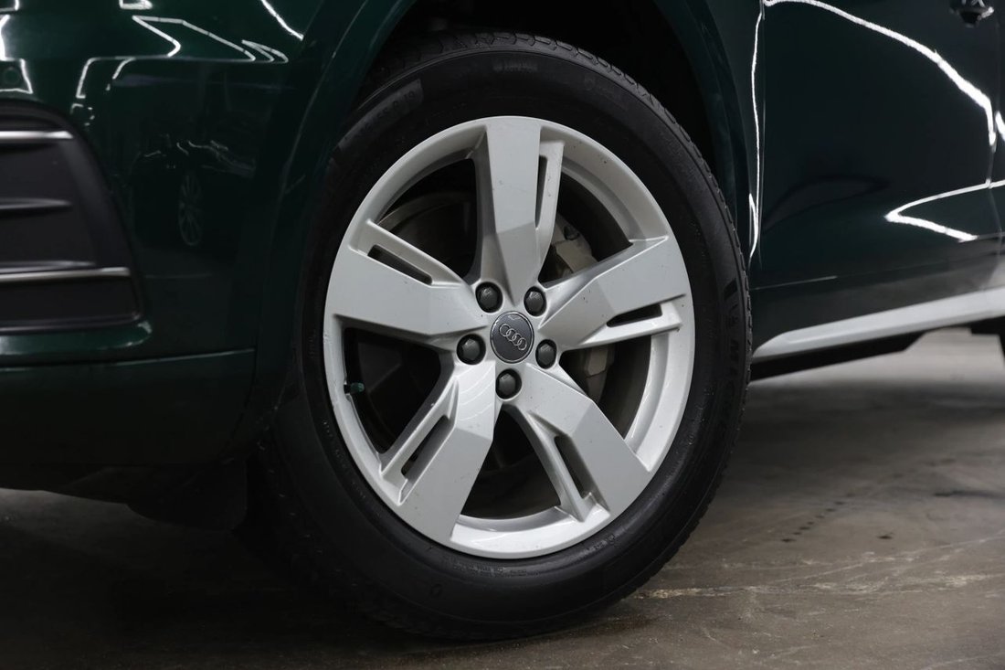 Suv in Pompano Beach, FL, United States 3 - 18683936
