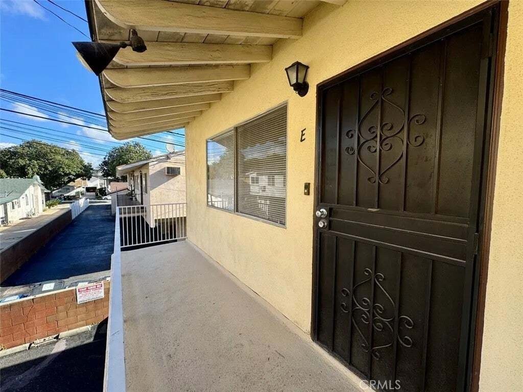 Alhambra, California, United States 4 - 18682849