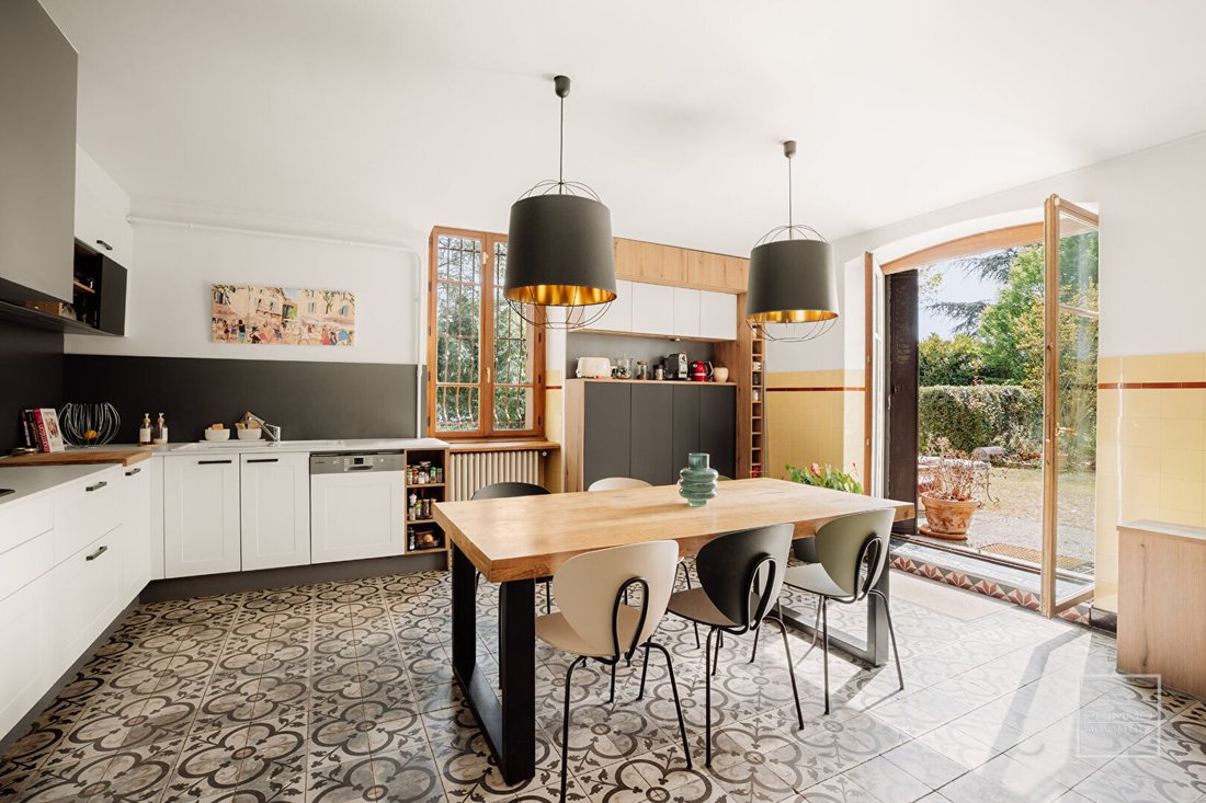 Apartamento en Centro Bourg, Neuville-sur-Saône, Francia 1 - 18682469