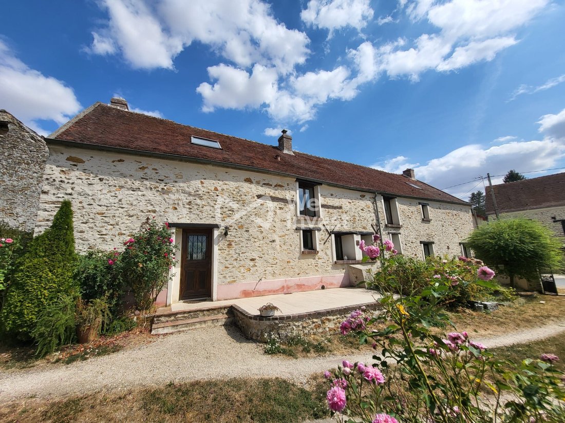 House in Choisy-en-Brie, Ile-de-France, France 4 - 18684498