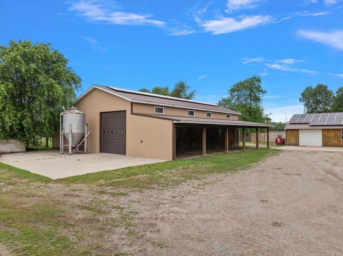 House in Grant, Michigan, United States 5 - 18680407