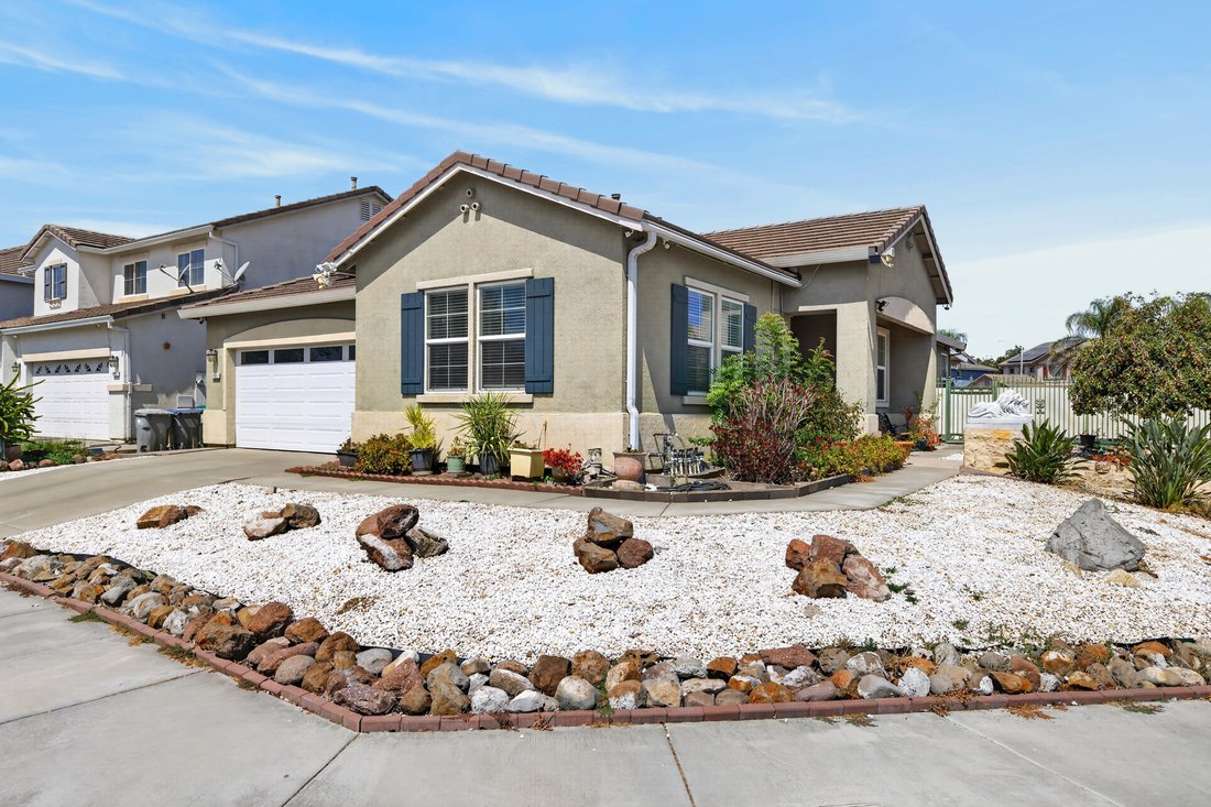 House in Woodland, California, United States 1 - 18681122