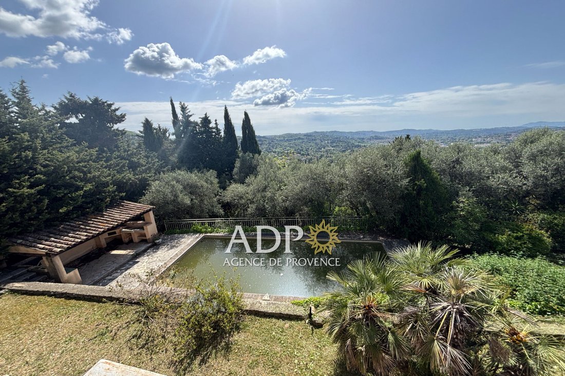 Villa in Grasse, Provence-Alpes-Côte d'Azur, France 3 - 18681139