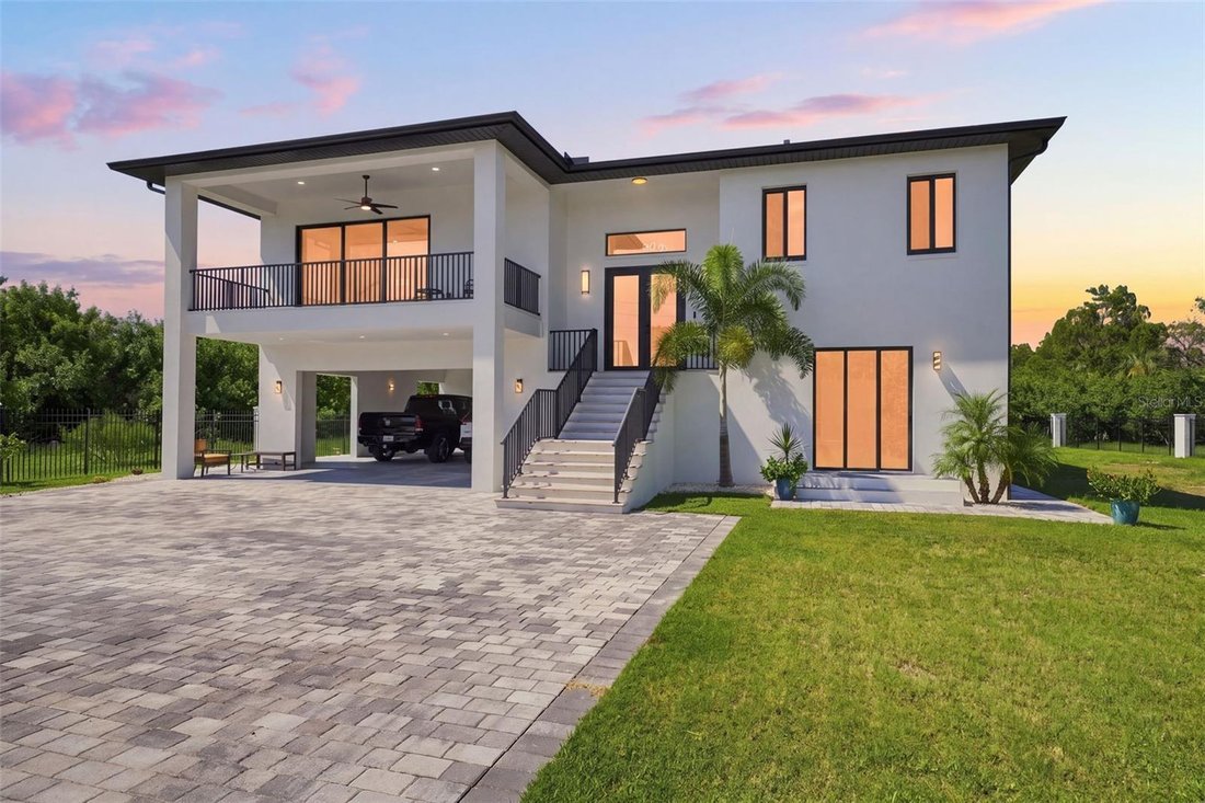 House in New Port Richey, Florida, United States 1 - 18682557