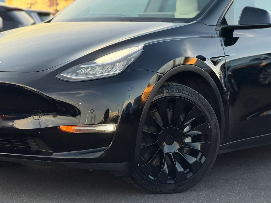 Suv in Sacramento, CA, United States 2 - 18683896