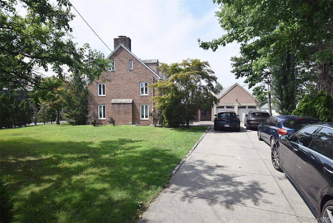 House in Great Neck, New York, United States 2 - 18683399