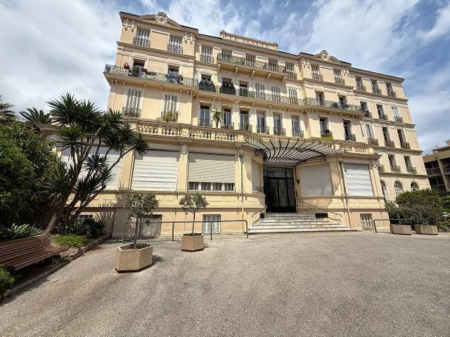 Apartment in Menton, Provence-Alpes-Côte d'Azur, France 1 - 15784409