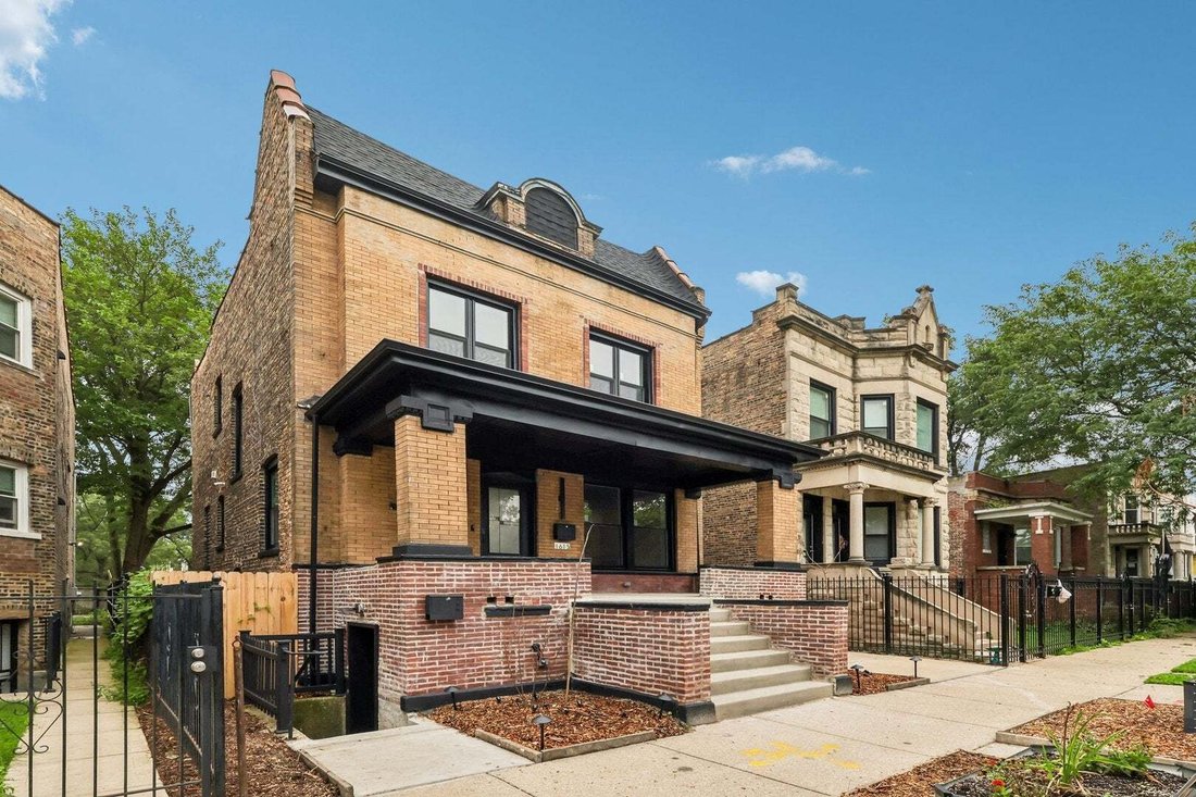 Chicago, Illinois, United States 2 - 18680929