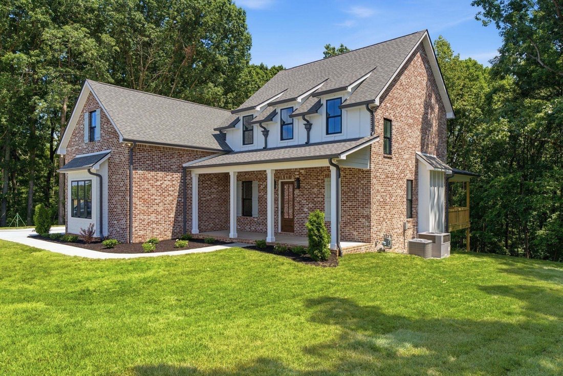 House in Greenbrier, Tennessee, United States 2 - 18680559