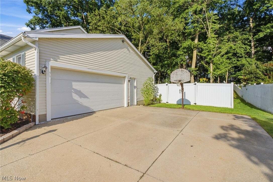 House in Hudson, Ohio, United States 5 - 18680326