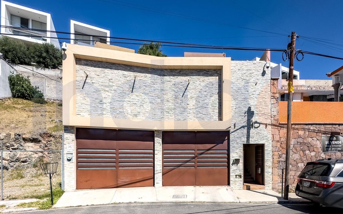 House in Santiago de Querétaro, Querétaro, Mexico 2 - 18683633