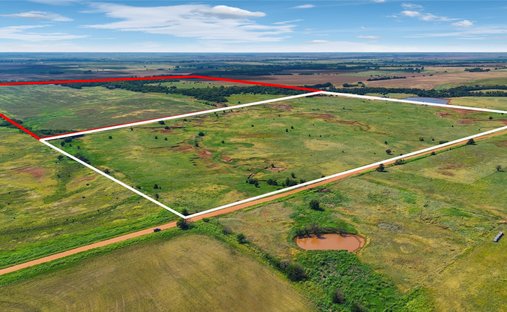 Land in Douglas, Oklahoma, United States 1