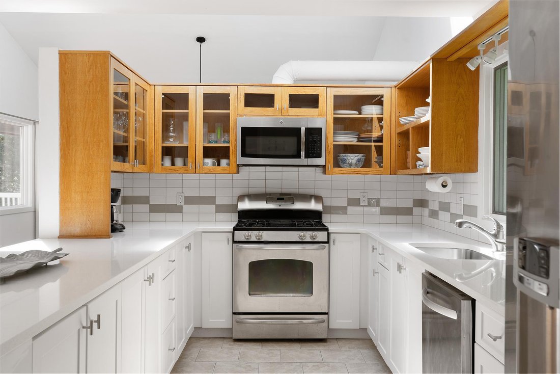 East Hampton, New York, United States 4 - 18683280