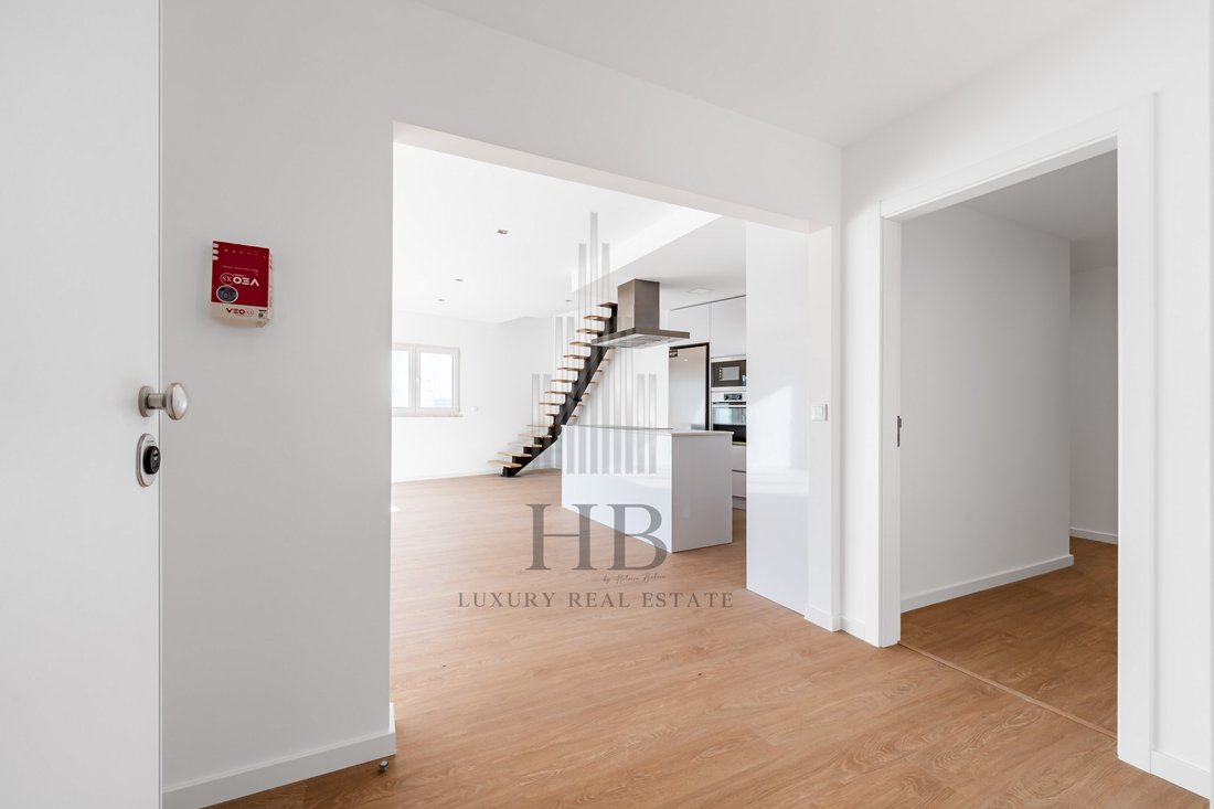 Apartment in Loures, Lisbon, Portugal 5 - 18683461