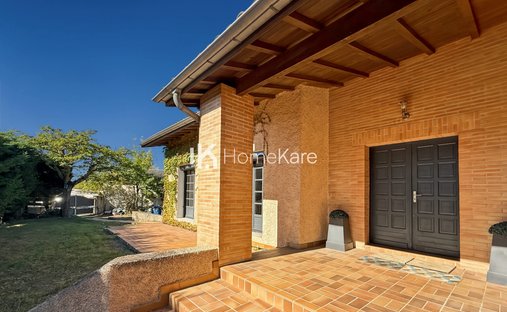 House in Cammas-Querqueille, Saint-Orens-de-Gameville, France 1