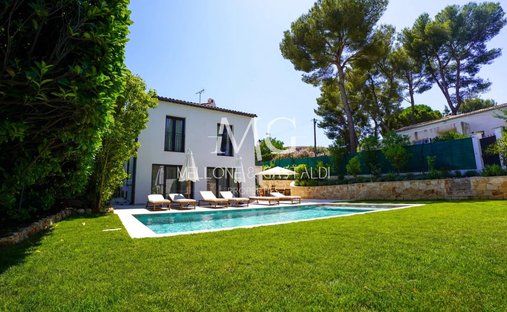 Villa in Hauts de Saint Jean-Hauts de l'Aubarede, Le Cannet, France 1