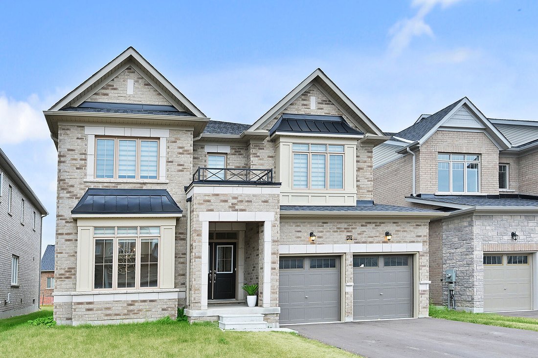House in Innisfil, Ontario, Canada 2 - 18681514