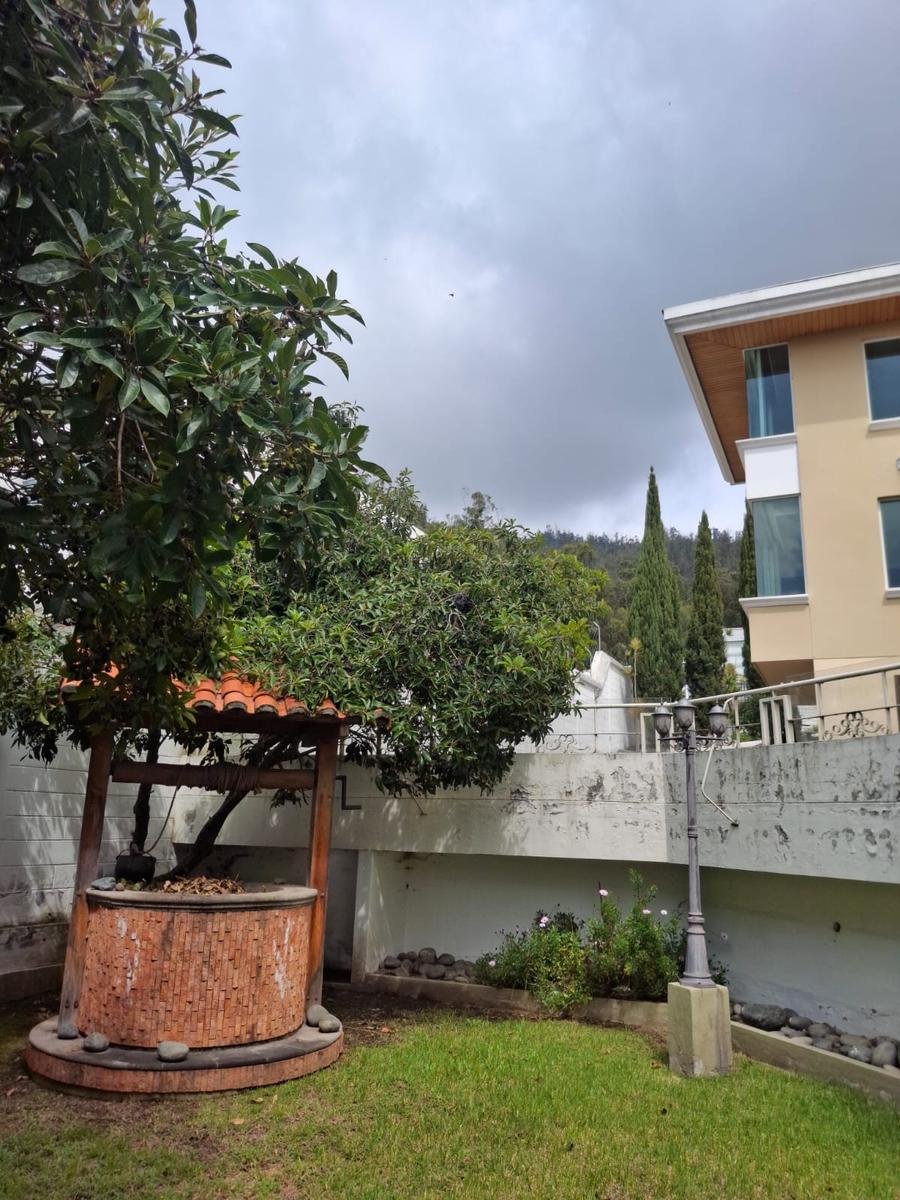 House in Quito, Pichincha, Ecuador 3 - 18683570