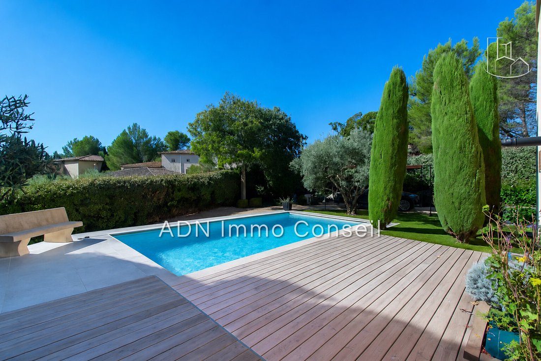 Villa in Mallemort, Provence-Alpes-Côte d'Azur, France 2 - 16141788