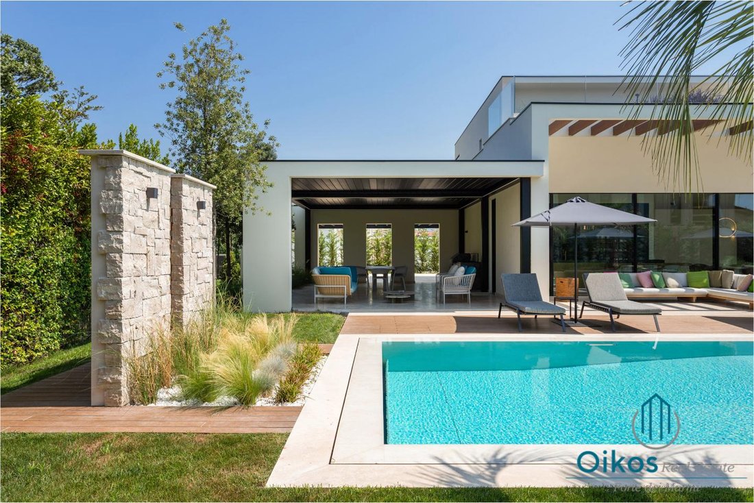 Villa in Caranna-Vaiana, Forte dei Marmi, Tuscany 5 - 18683055