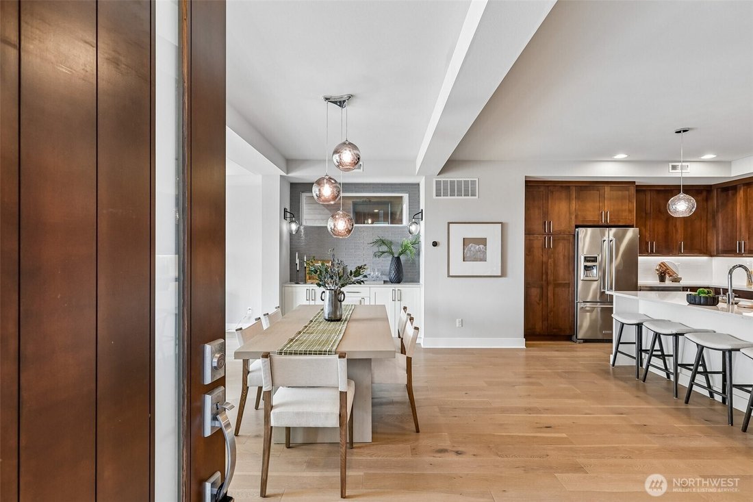 Condo in Kirkland, Washington, United States 2 - 18682714