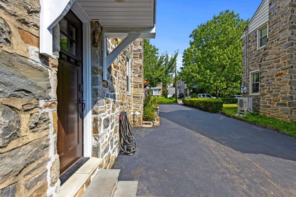 House in Ardmore, Pennsylvania, United States 4 - 18684504
