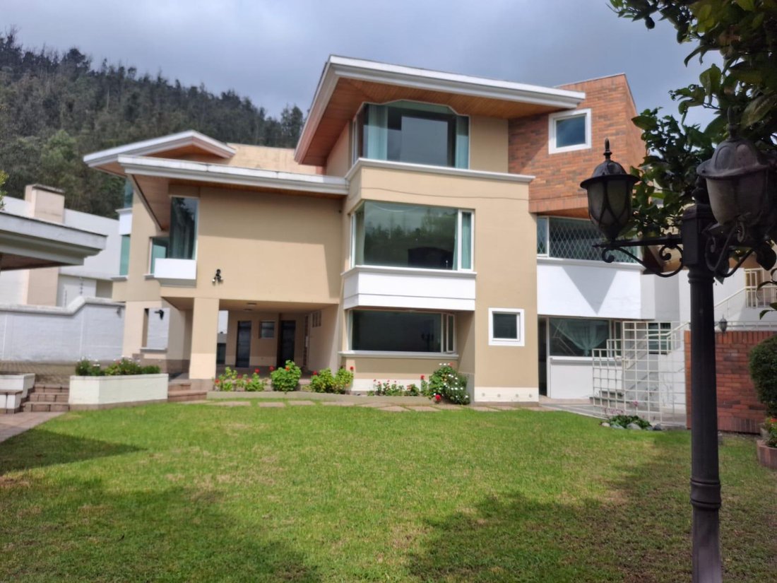 House in Quito, Pichincha, Ecuador 1 - 18683570