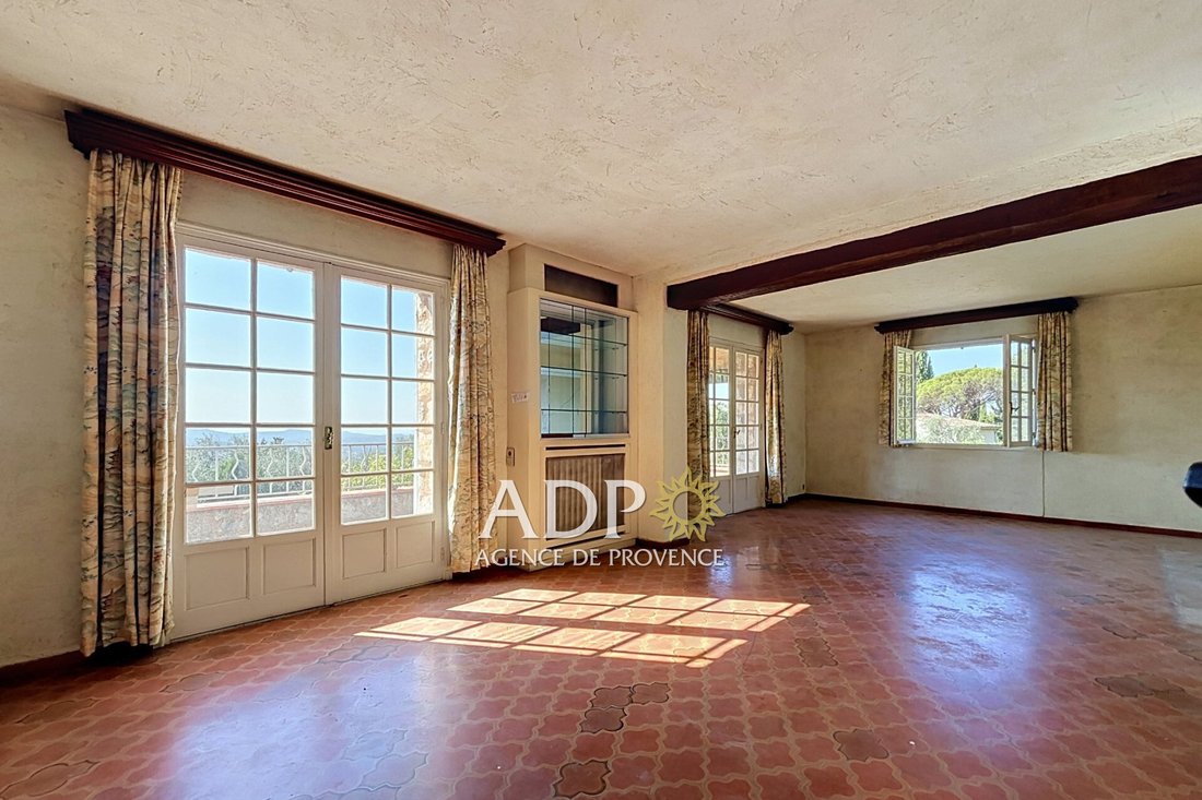 Villa in Grasse, Provence-Alpes-Côte d'Azur, France 2 - 18681139