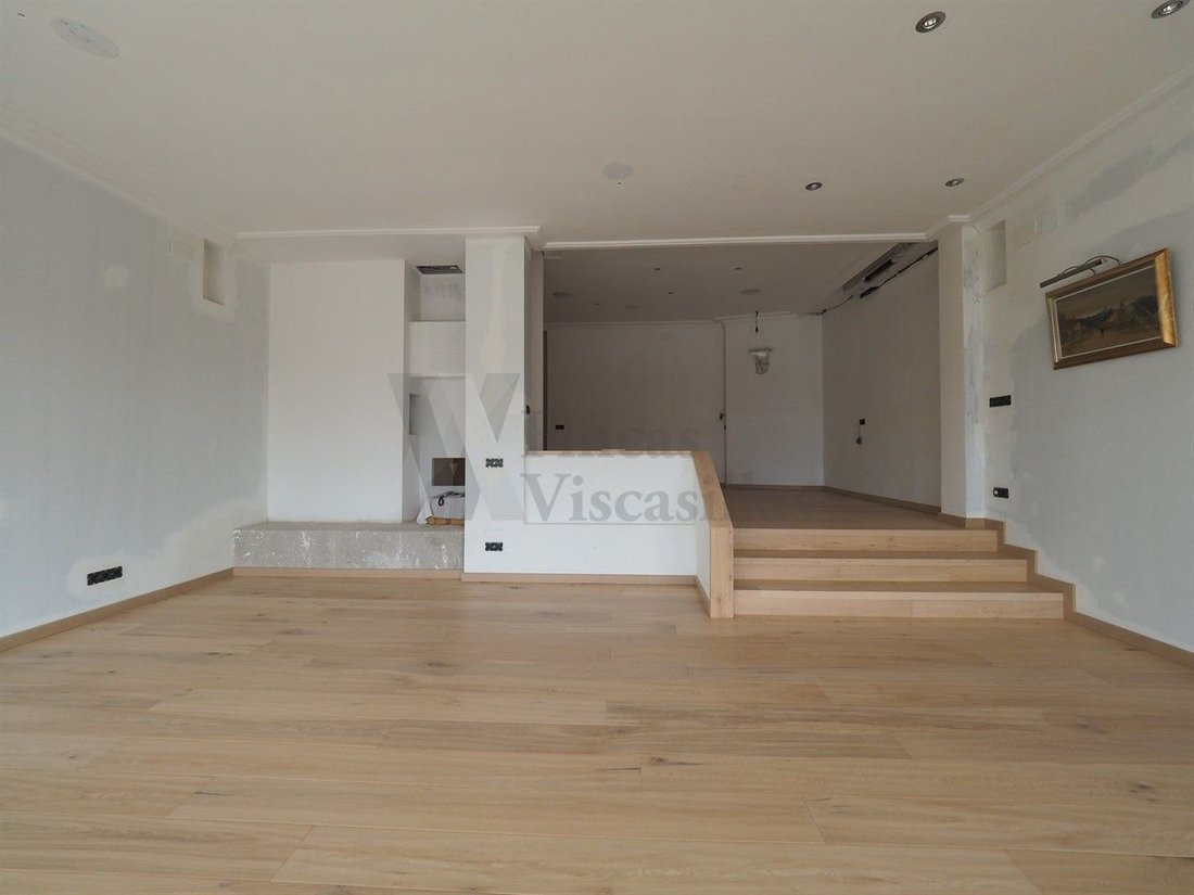 Apartment in Sarrià-Sant Gervasi, Barcelona, Spain 2 - 18680679