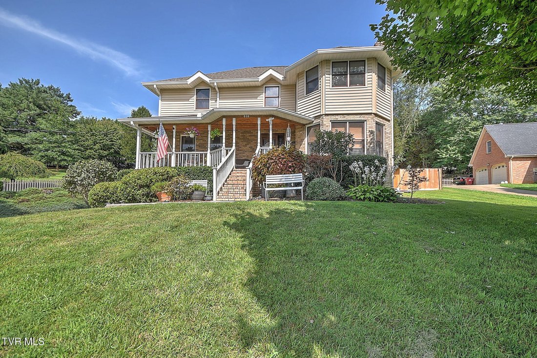 House in Johnson City, Tennessee, United States 3 - 18680436