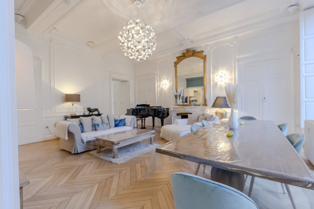 Townhouse in Grangier, Dijon, France 3 - 18680739