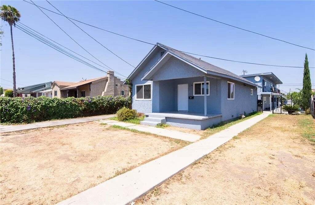 Los Angeles, California, United States 4 - 18682839