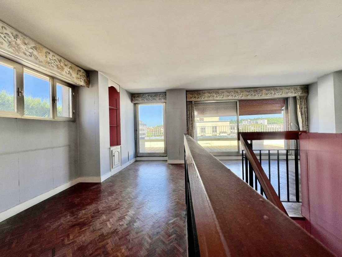 Appartement à Domaine National du Château, Versailles, France 4 - 15869107
