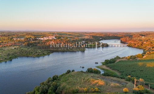 Land in Avis, Portalegre District, Portugal 1
