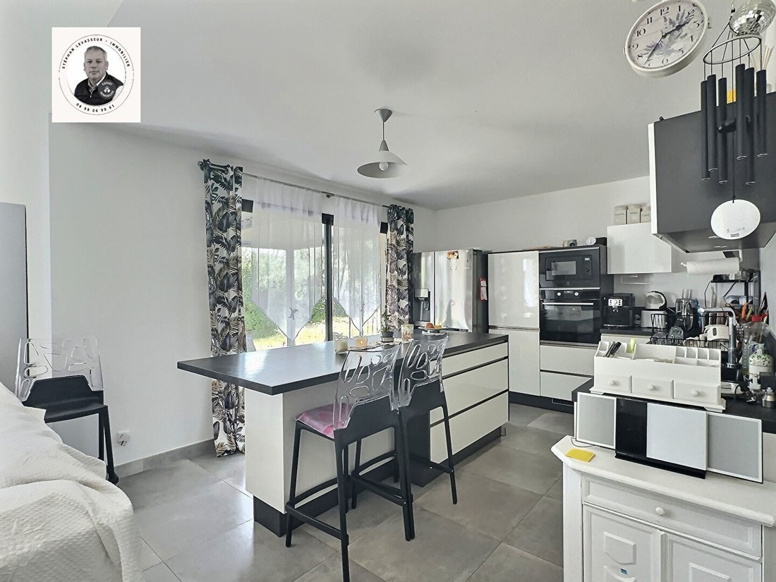 Villa in Sud, Le Luc, France 5 - 18681557