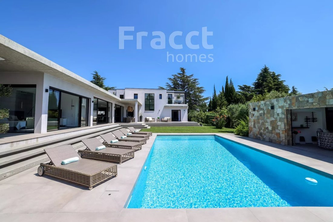 Villa in Vallée Verte-Issarts-Vignasses, Biot, France 1 - 16725398