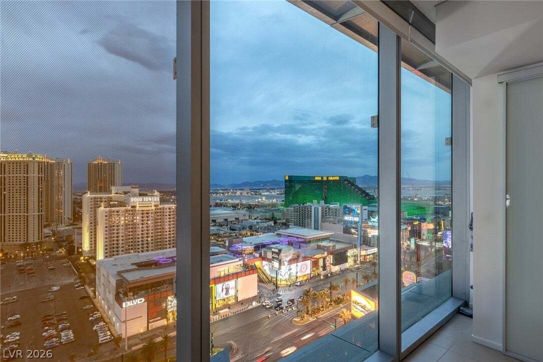 House in Las Vegas, Nevada, United States 3 - 18682121