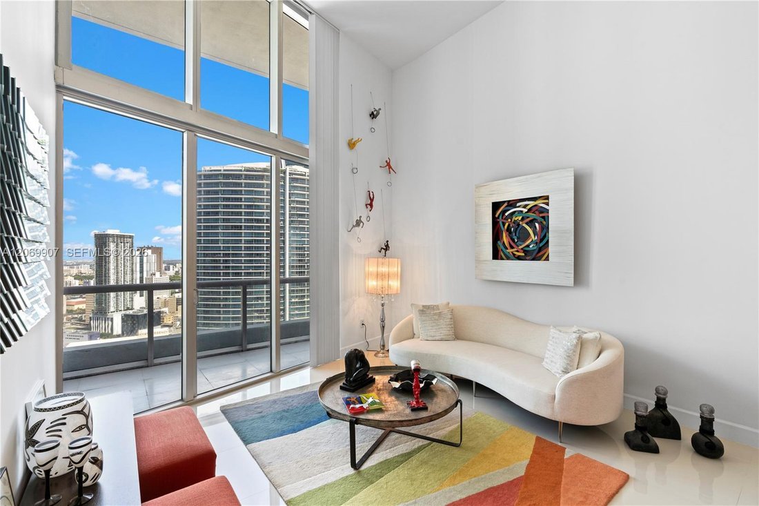 Condo in Miami, Florida, United States 3 - 18683211