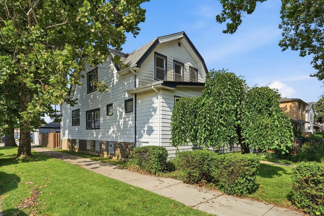 Chicago, Illinois, United States 3 - 18682678