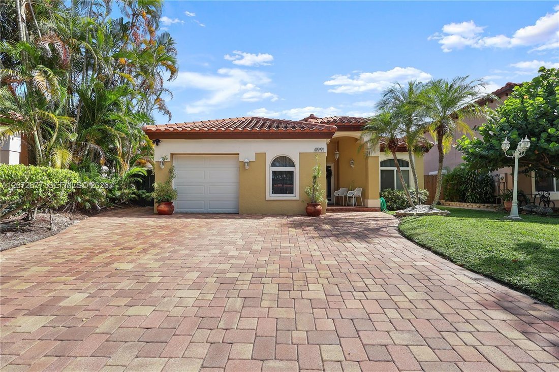 House in Coconut Creek, Florida, United States 1 - 18683270