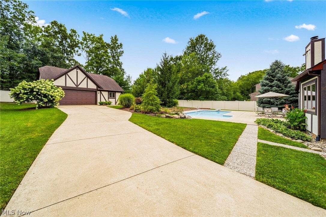 House in Kirtland Hills, Ohio, United States 4 - 18680325