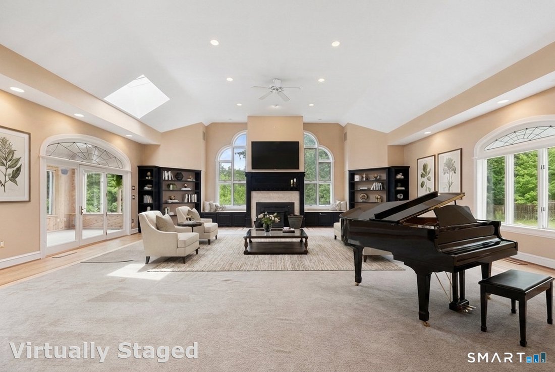 House in Simsbury, Connecticut, United States 4 - 18254659